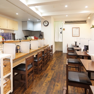 ムシャムシャ食堂　東比恵店