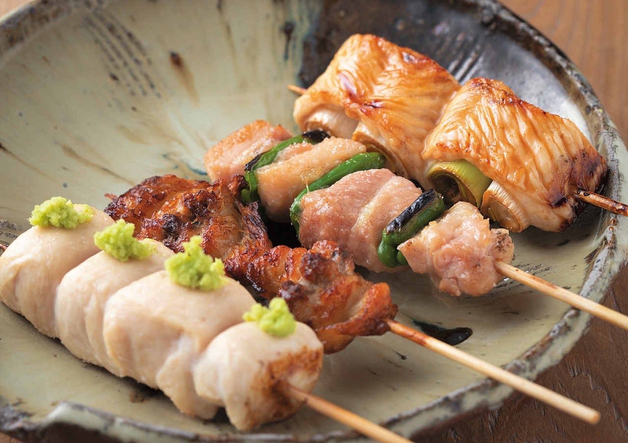 焼き鳥とワイン　萬鳥