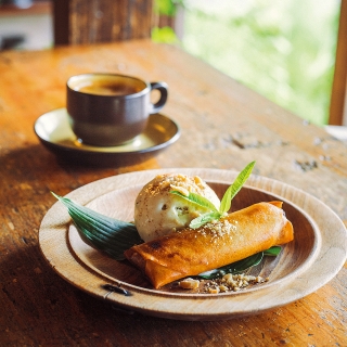 ナチュラルワインと各国料理　レストランサルディナス