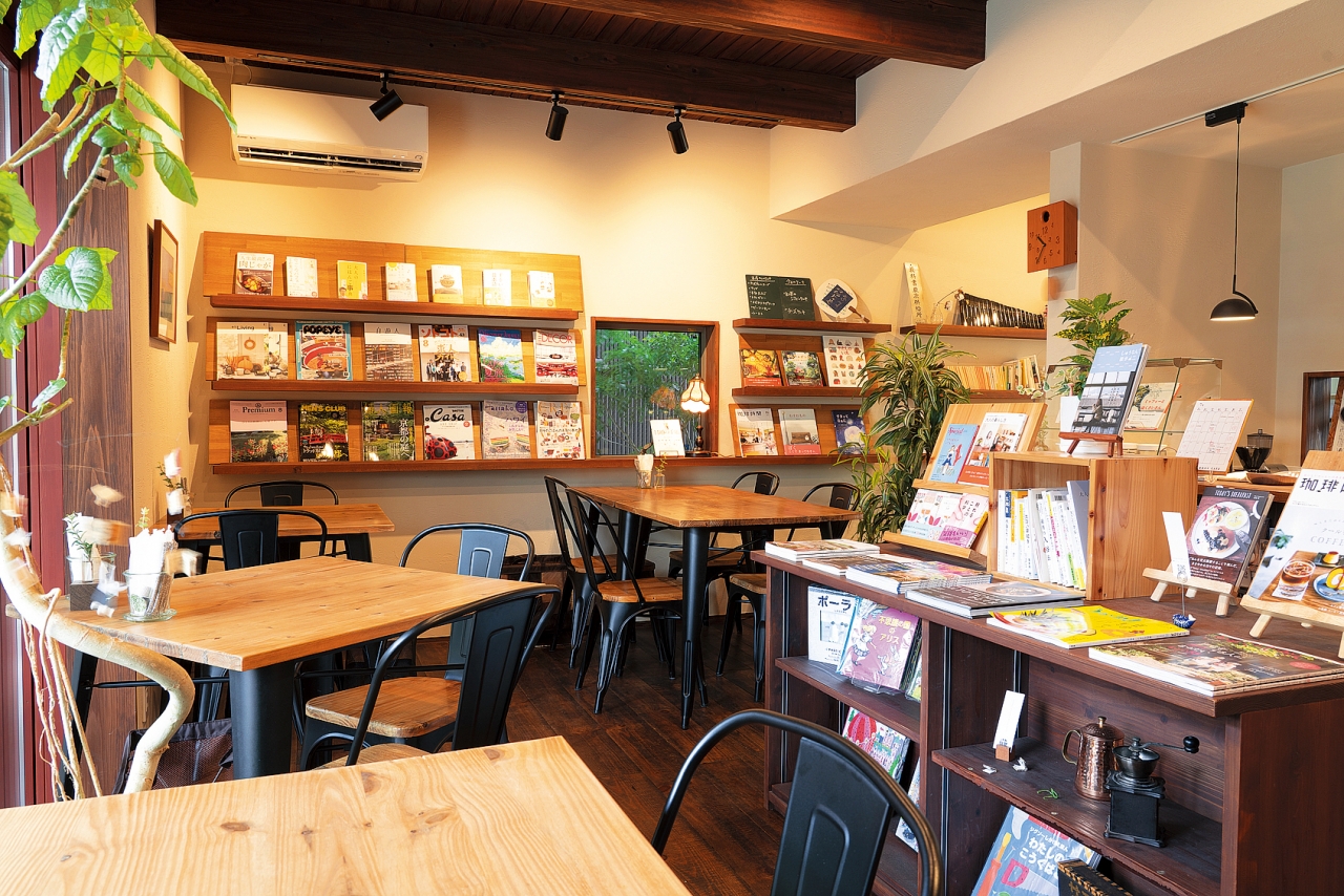 佐々木書店　BOOK CAFE