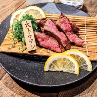 焼肉酒場　にくまる　春吉店